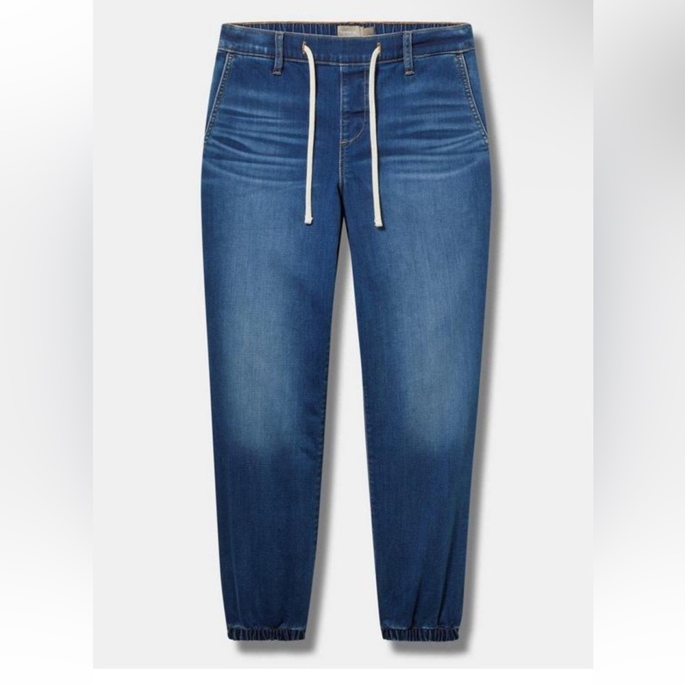 Torrid weekend jogger mid-rise jeans